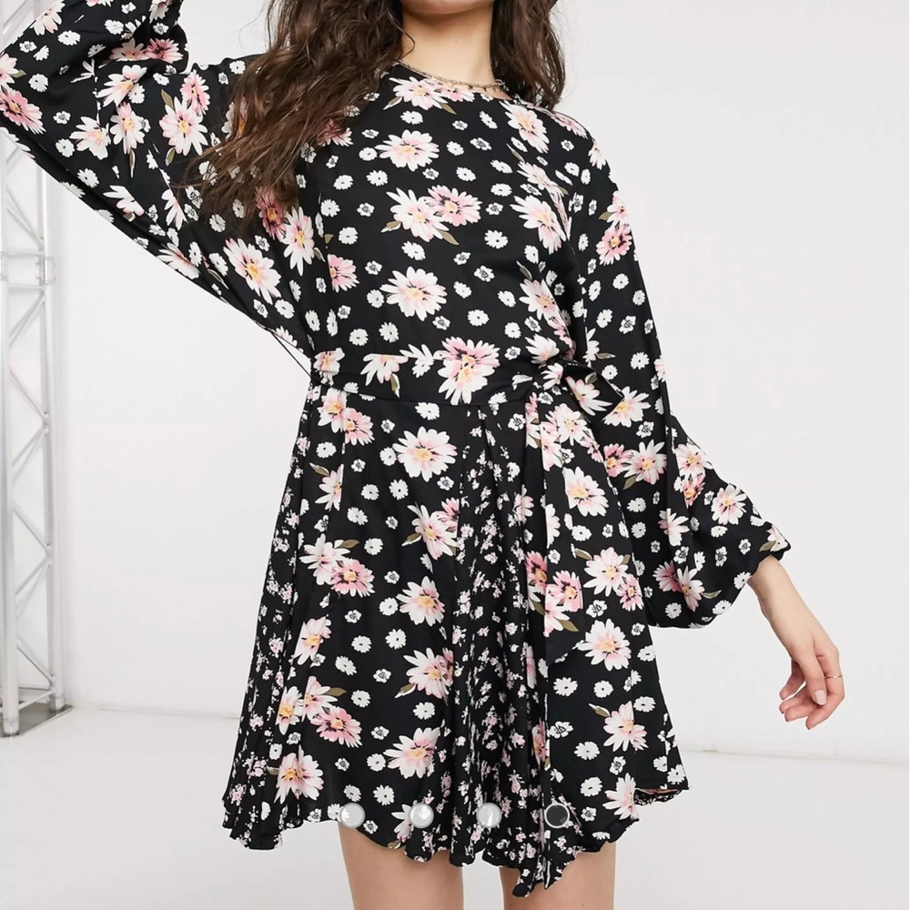Mini belted skater dress in mix and match floral size 6!